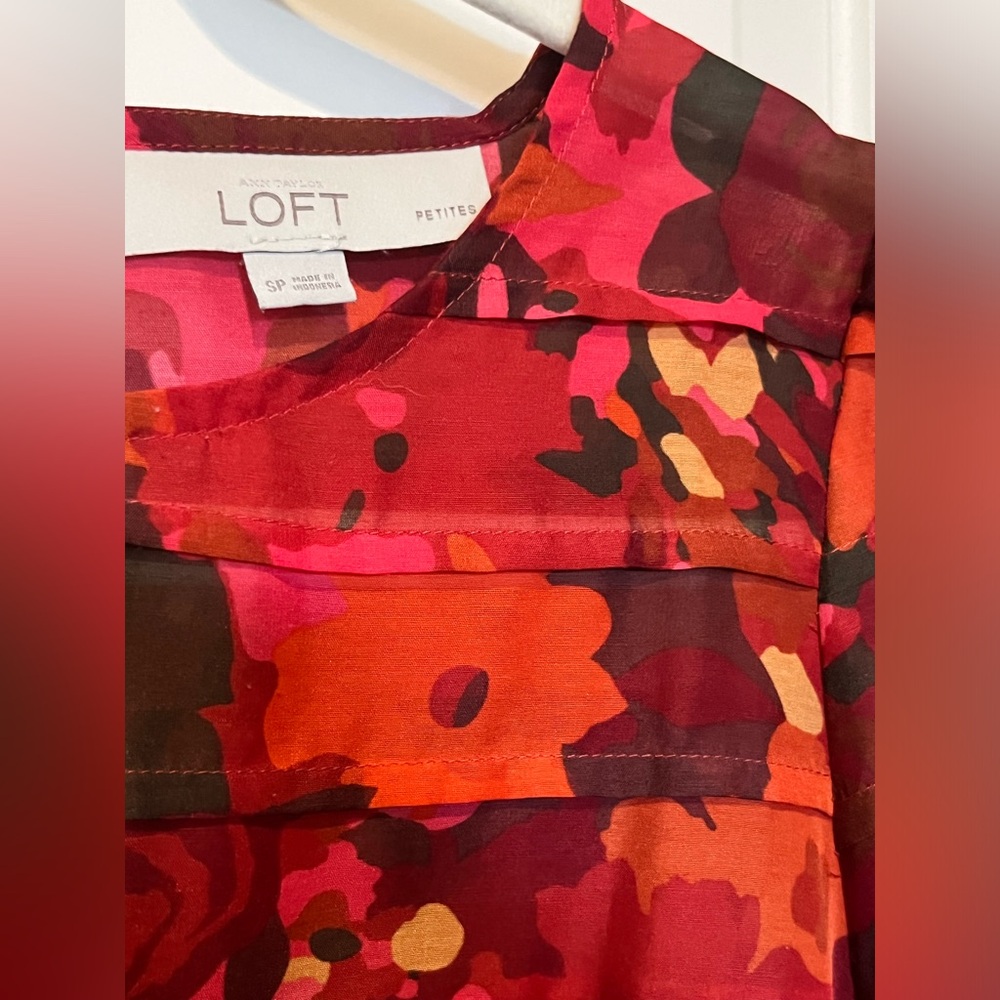 LOFT Blouse - Picture 3 of 6